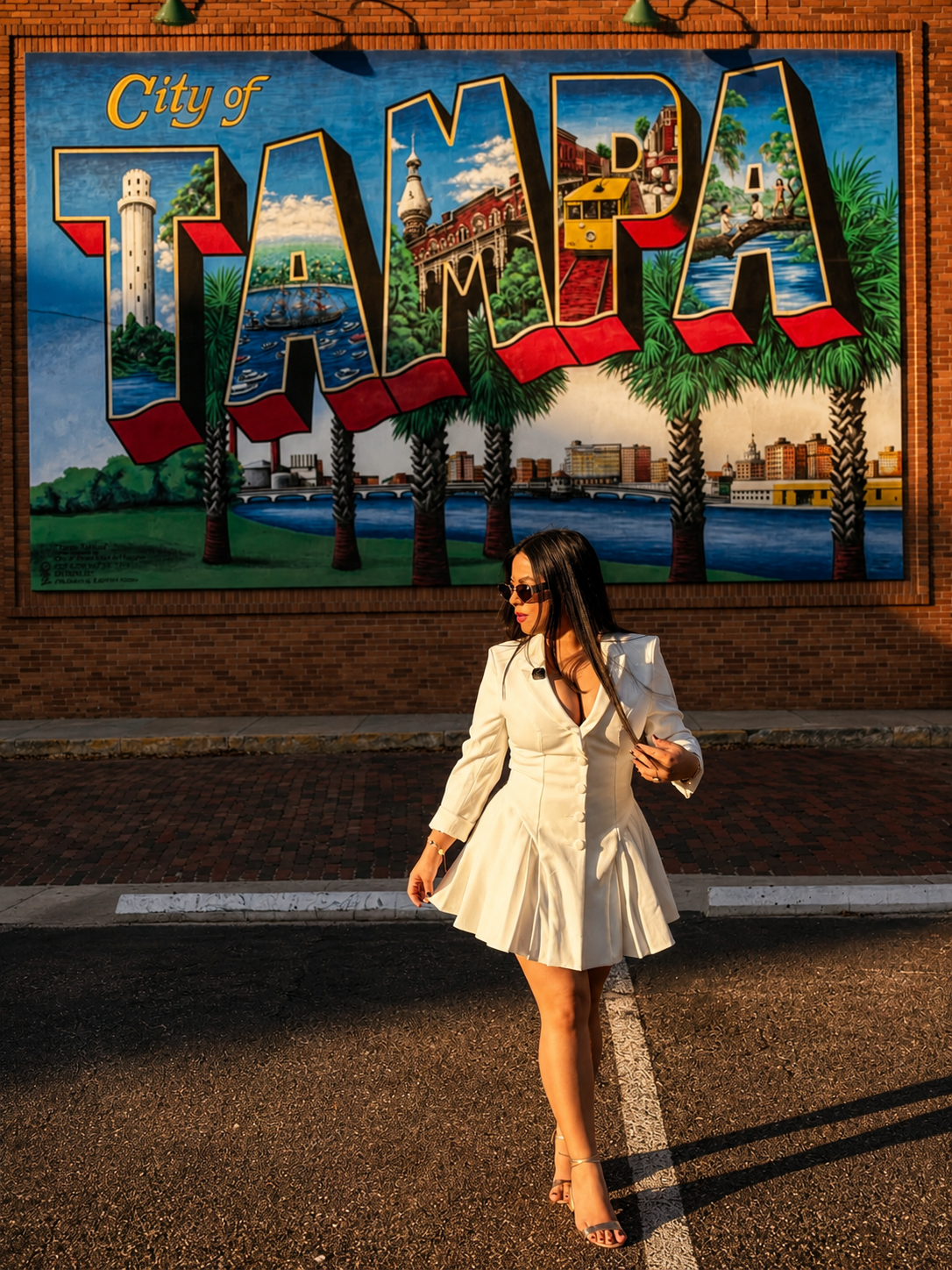 Jazmin en el mural City of Tampa, Florida